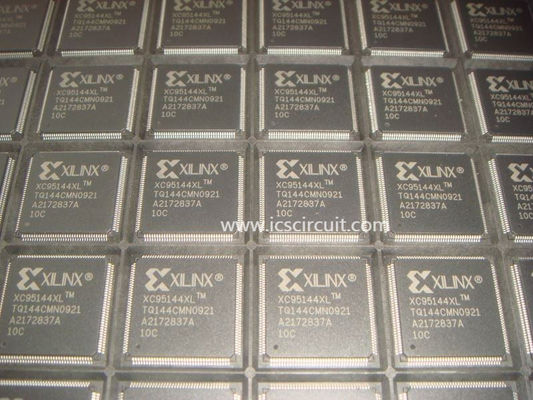 RAM Circuit Programmable FPGA Chip Integrated XCSO5XL-4VQG100C